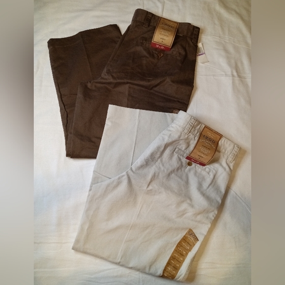 🆕 Izod | 2 pairs Chesapeake Twill Chino Brown & Khaki Pants Size 38x29 - Picture 1 of 12